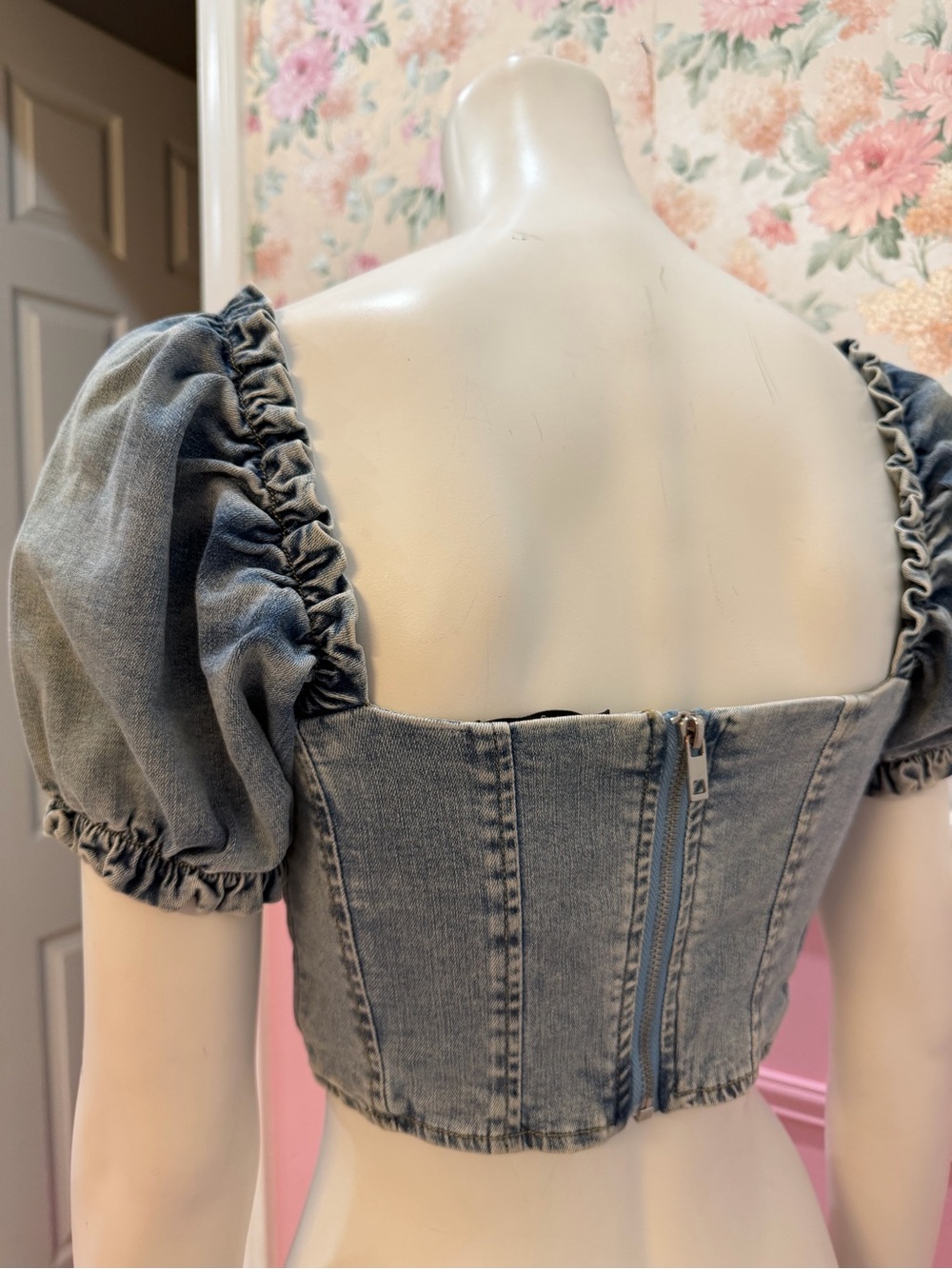 Jeans Subcategory Identification - Picture 3 of 4